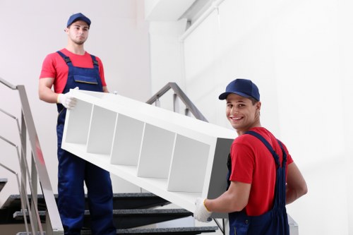 Furniture loading and moving service in Richmond upon Thames
