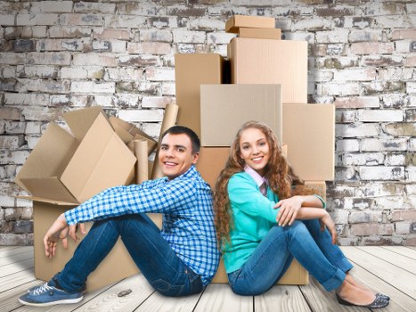 Safe handling of IT equipment during office relocation