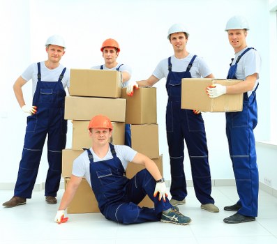 Household relocation team handling items carefully during a Richmond upon Thames move