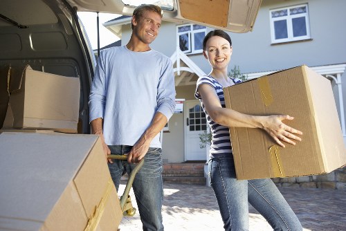 Final secure payment confirmation for Richmond upon Thames man and van